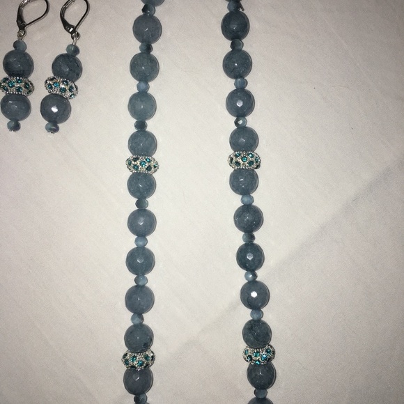 Blue agate gemstone and earring set - Picture 6 of 6
